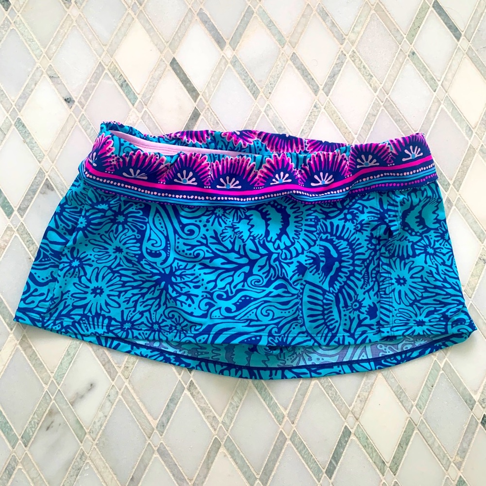 Lilly Pulitzer Swim: Ocean Motion Engineered